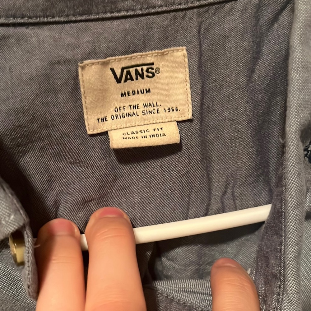 Men’s Vans button up collar tee